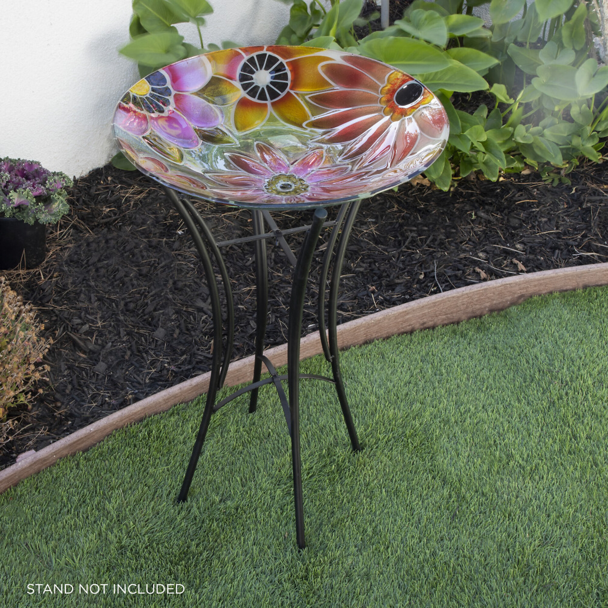 Alpine Corporation, 18in. Glass Birdbath with Flowers Paint Finish, Model# KPP604T-18